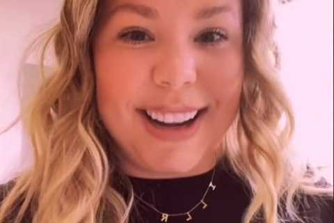 Teen Mom Kailyn Lowry shows off new furniture as she prepares to move into stunning Delaware mansion