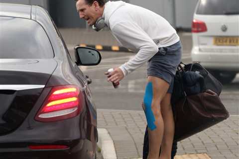 Dancing On Ice’s Brendan Cole in furious screaming row with taxi driver as he’s seen slamming car..