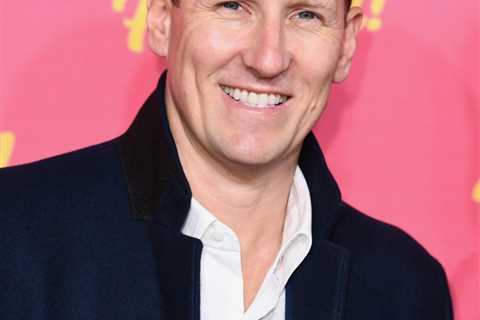 Who is Brendan Cole from Dancing On Ice 2022?