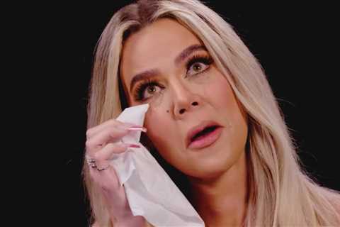Khloé Kardashian Cries MASCARA TEARS While Eating SPICY Wings