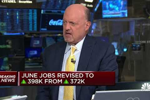 I'm all-in on Tesla CEO Elon Musk, says Jim Cramer