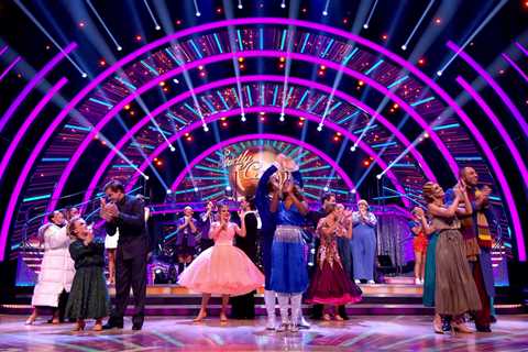 Strictly fans all have same complaint about ‘unfair’ BBC theme and insist Hamza had an advantage