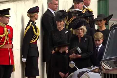 Surprising moment Camilla ‘scolds’ Kate for Princess Charlotte’s behaviour at Queen’s funeral..