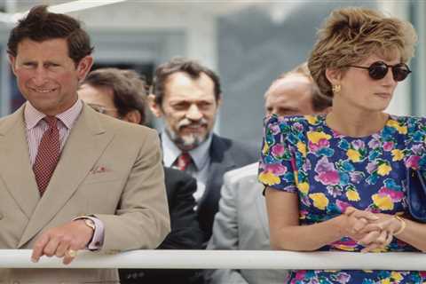 I’m a royal expert – how the Queen really handled Charles and Diana’s split… and it’s even more..