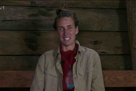 Fuming I’m A Celeb fans spot moment camp mates ‘ignore’ contestant and say their behaviour ‘sucks’