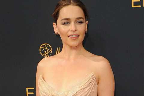 Find Out Which Handsome Stars Emilia Clarke Has Been Linked With￼