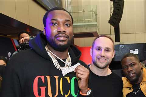 Meek Mill And Kevin Hart To Donate $7 Million For Scholarships And Supplies At 60 Philly Private..