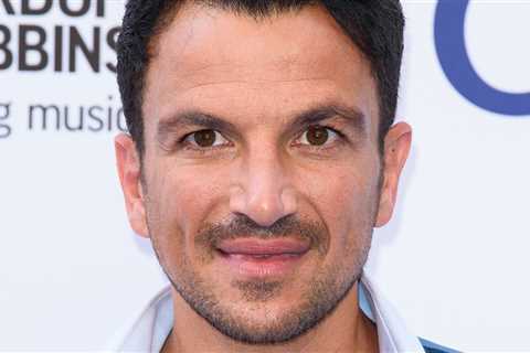 Peter Andre in blistering attack on Prince Harry saying he ‘threw his family under the bus’