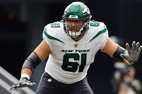 Jets looking to upgrade two spots on offensive line