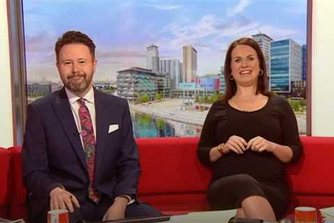 BBC Breakfast’s Nina Warhurst is worlds away from glam BBC look in fresh-faced pyjama pics