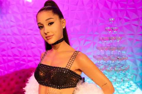 Music Stars’ Wax Figures: Ariana Grande, Beyonce, Britney Spears & More