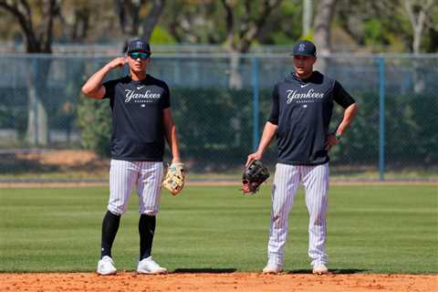 Isiah Kiner-Falefa passes first Yankees center field test