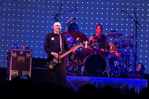 Smashing Pumpkins Announce Sprawling North American Summer Tour