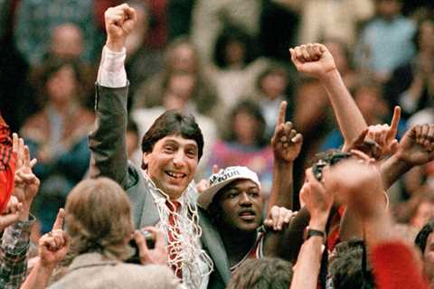Jim Valvano’s Hall of Fame moment comes 40 years after Cinderella run