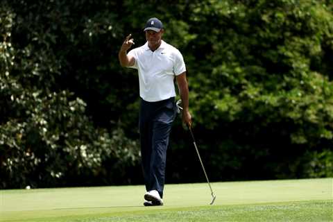 Tiger Woods has rollercoaster opening round at 2023 Masters