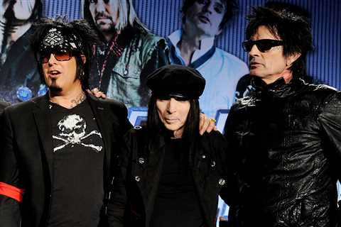 Motley Crue Responds to Mick Mars' 'Completely Off-Base' Lawsuit