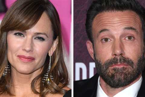 Jennifer Garner Said She Works Really Hard Not To See Stories About Her And Ben Affleck In The Press
