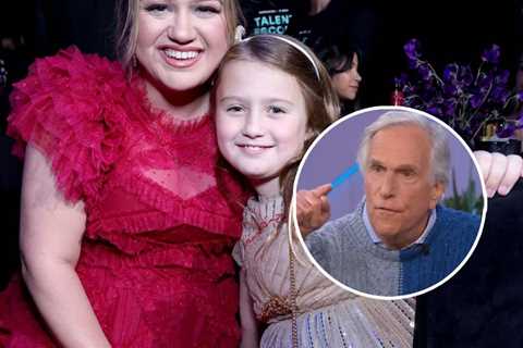 Henry Winkler Gives Kelly Clarkson's Daughter Advice After Learning She's Bullied For Dyslexia
