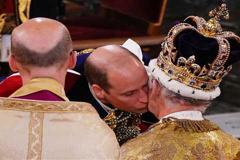 Prince William seals dad King Charles’ coronation with a kiss as he vows loyalty to his father