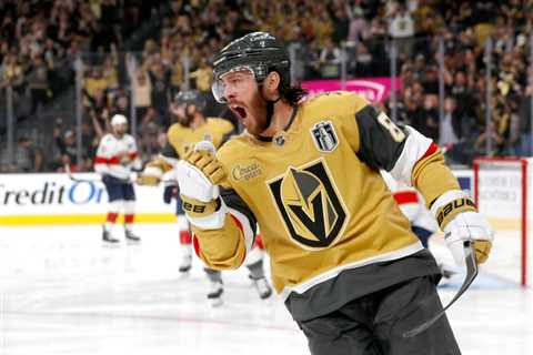 Golden Knights blast Panthers to take 2-0 series lead in Stanley Cup Final