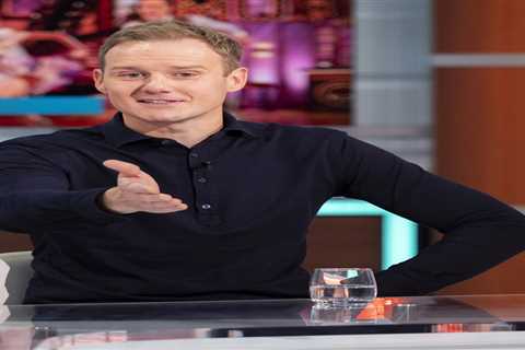 Dan Walker takes swipe at BBC as he wades into Gary Lineker suspension row