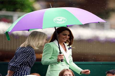 Princess Kate is forced to flee rain after cheering on Katie Boulter in glam green and white..