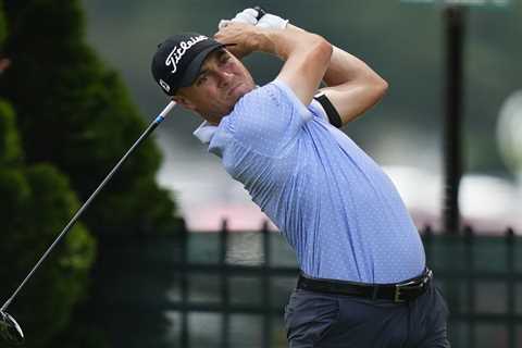 Pro golfer Justin Thomas sells Florida home for $3.1M after price cut