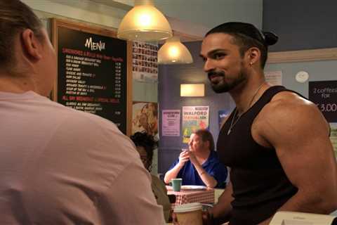 EastEnders’ Ravi leaves fans drooling as he’s hailed ‘best-looking soap actor’ after showing off..