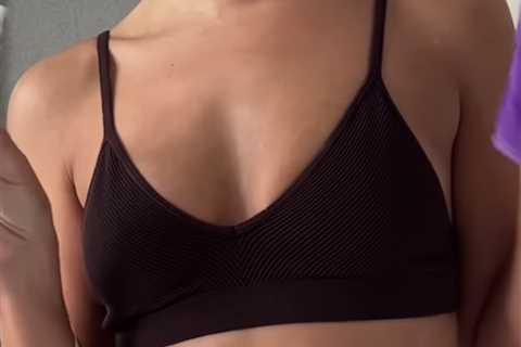 Love Island Star Samie Elishi Stuns in Brown Underwear and Reveals Toned Tummy