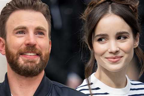 Chris Evans Reportedly Marries Actress Alba Baptista