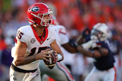 Flaws put Georgia’s three-peat hopes in grave danger