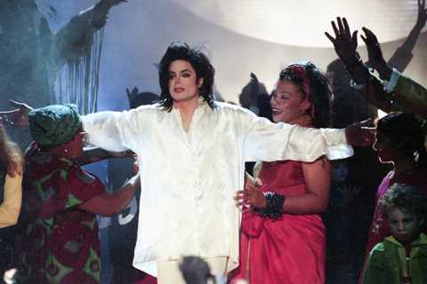 Shocking Moment Celebrity Arrested for Wafting Fart at Michael Jackson at Brit Awards