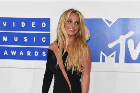 Britney Spears Celebrates ‘The Woman in Me’ Hitting No. 1 on NYT Best-Seller List: ‘It Means the..