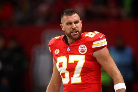 Travis Kelce has quiet Chiefs game in Germany with Taylor Swift in NYC