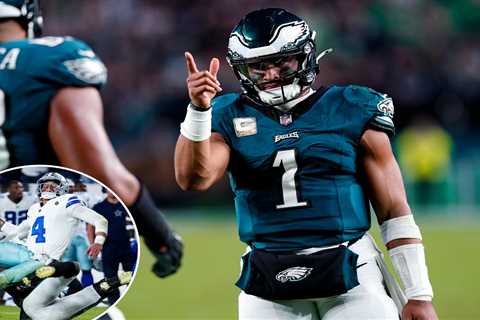 Eagles avoid blowing game late as Jalen Hurts leads win over Cowboys
