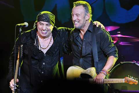 Steven Van Zandt Gives Update on Bruce Springsteen’s Recovery From Peptic Ulcer Disease