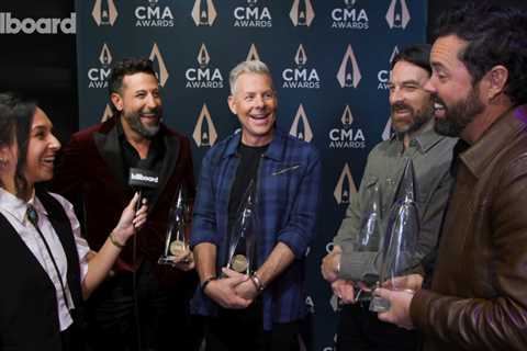 Old Dominion on Winning Their Sixth CMA Award, Wanting To See More Country Bands & More | CMA..