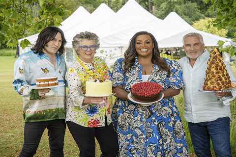 The Great British Bake Off announces line-up for festive specials