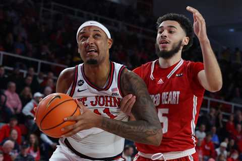 Joel Soriano leads St. John’s stress-free win over Sacred Heart