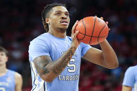 North Carolina vs. Louisville prediction: College basketball odds, pick