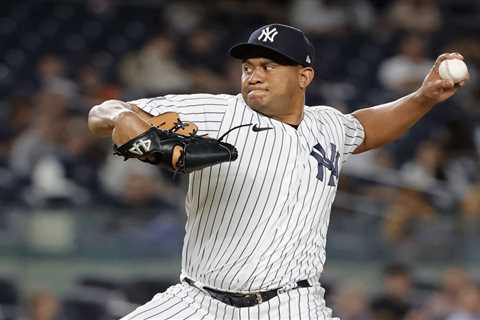 Wandy Peralta signs four-year contract with Padres after Yankees, Mets interest