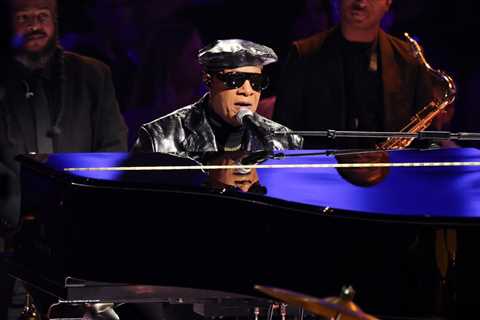 Stevie Wonder, Annie Lennox & Jon Batiste Honor Late Music Legends at 2024 Grammys