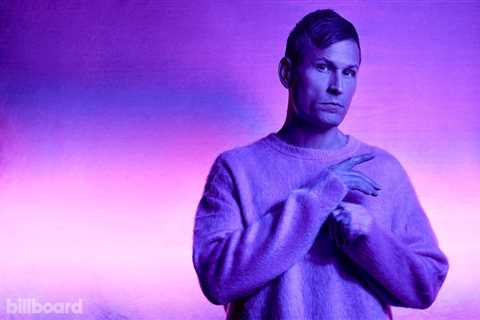 Substitution: Kaskade Will Replace Tiësto as First Super Bowl In-Game DJ