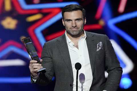 Joe Flacco beats Damar Hamlin for Comeback Player of the Year with fewer first-place votes