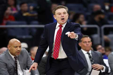 St. John’s holds on for ugly win over Georgetown after Rick Pitino criticized team