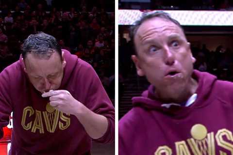 Joey Chestnut Destroys Competition In 3v1 Pierogi Eating Contest At Cavs Game
