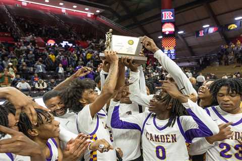 Camden dominates in NJ HS title game as Manasquan gives standing ovation amid buzzer-beater..