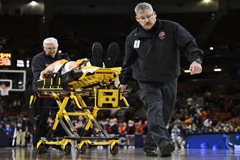 LSU’s Last-Tear Poa stretchered off with concussion in scary scene