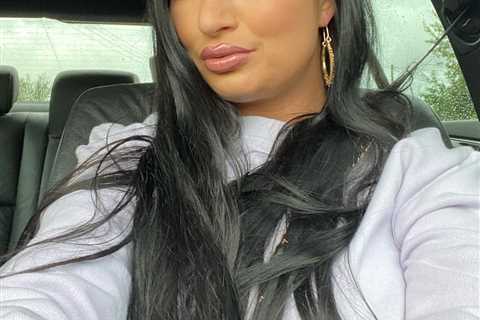 Chantelle Houghton calls out Ekin-Su as a hypocrite over OnlyFans comments