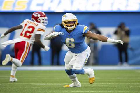 Cowboys land first free agent in Eric Kendricks after he spurned 49ers